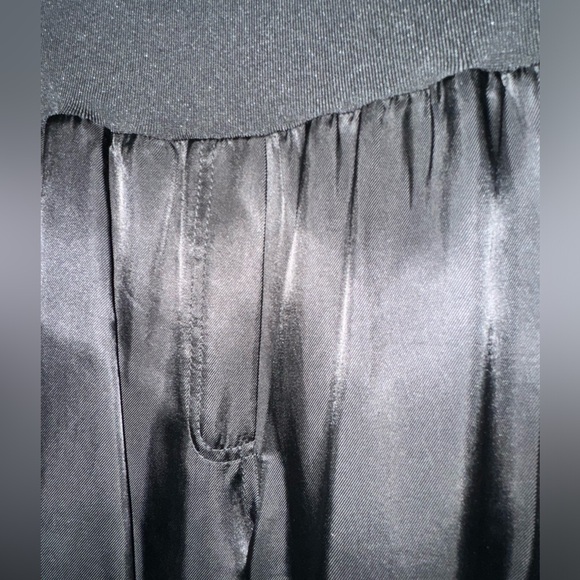 Cinq a’ Sept 5 a 7 black satin jogger pant - Picture 3 of 6